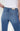 Bootcut spijkerbroek in regular washing achterkant met vegan leather label